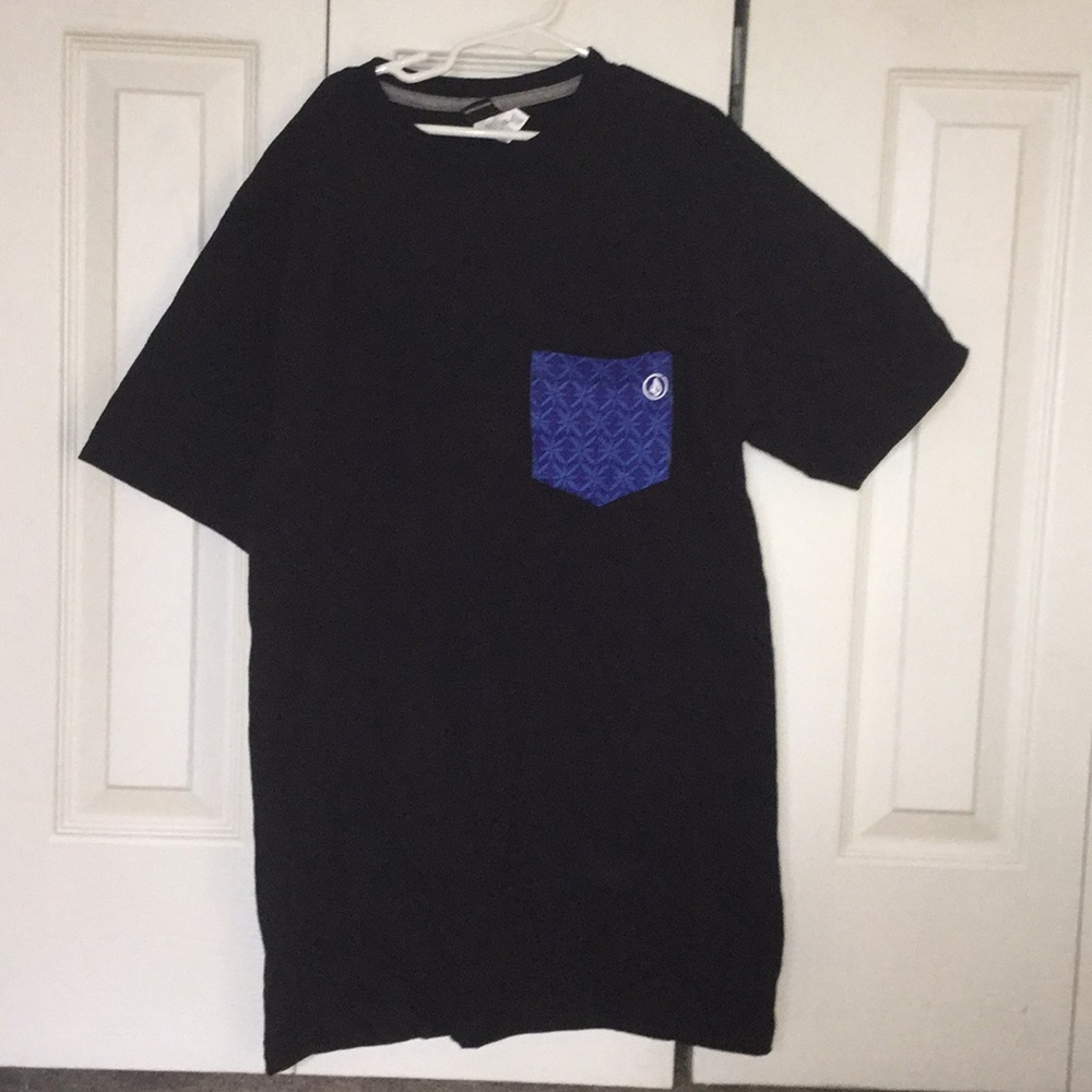 Volcom t-shirt